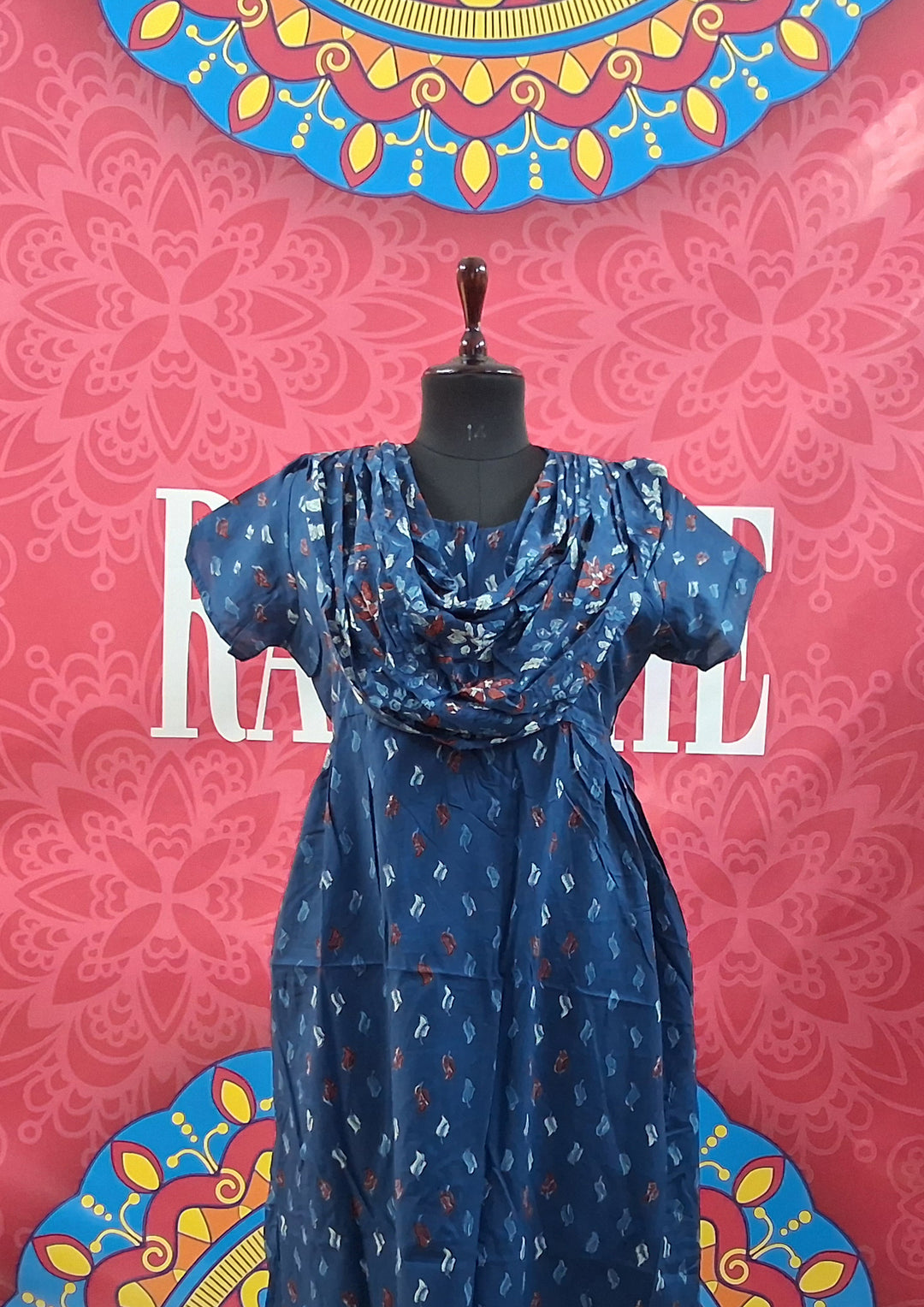 Shawl Attached Maxis