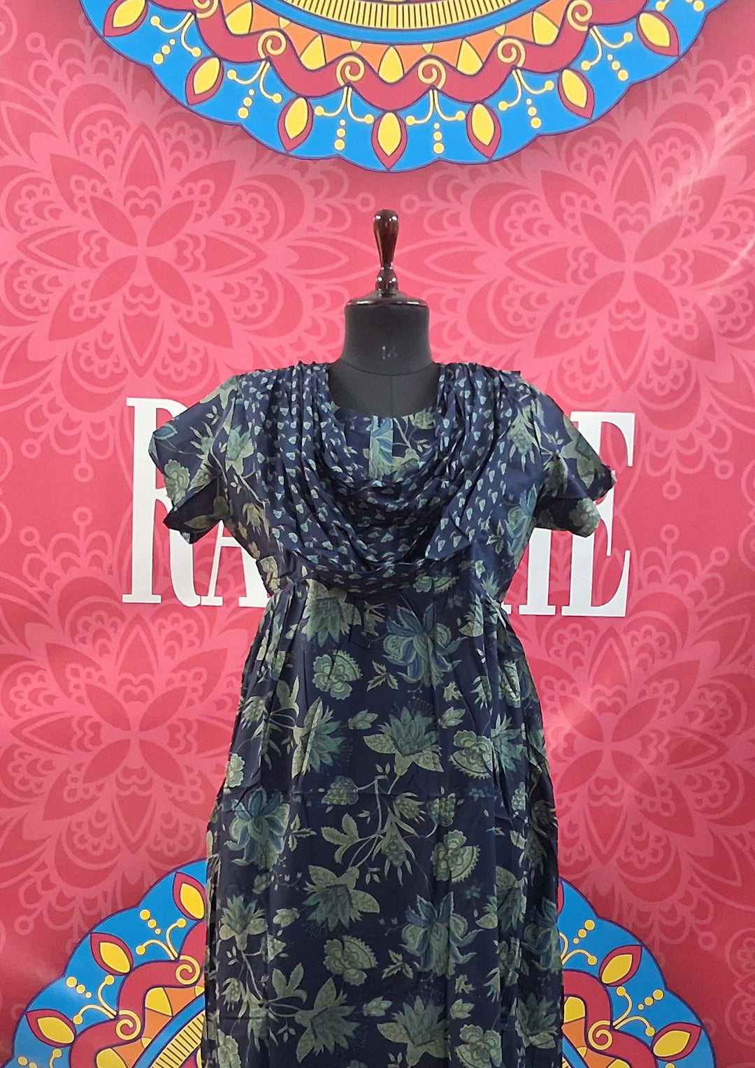Shawl Attached Maxis