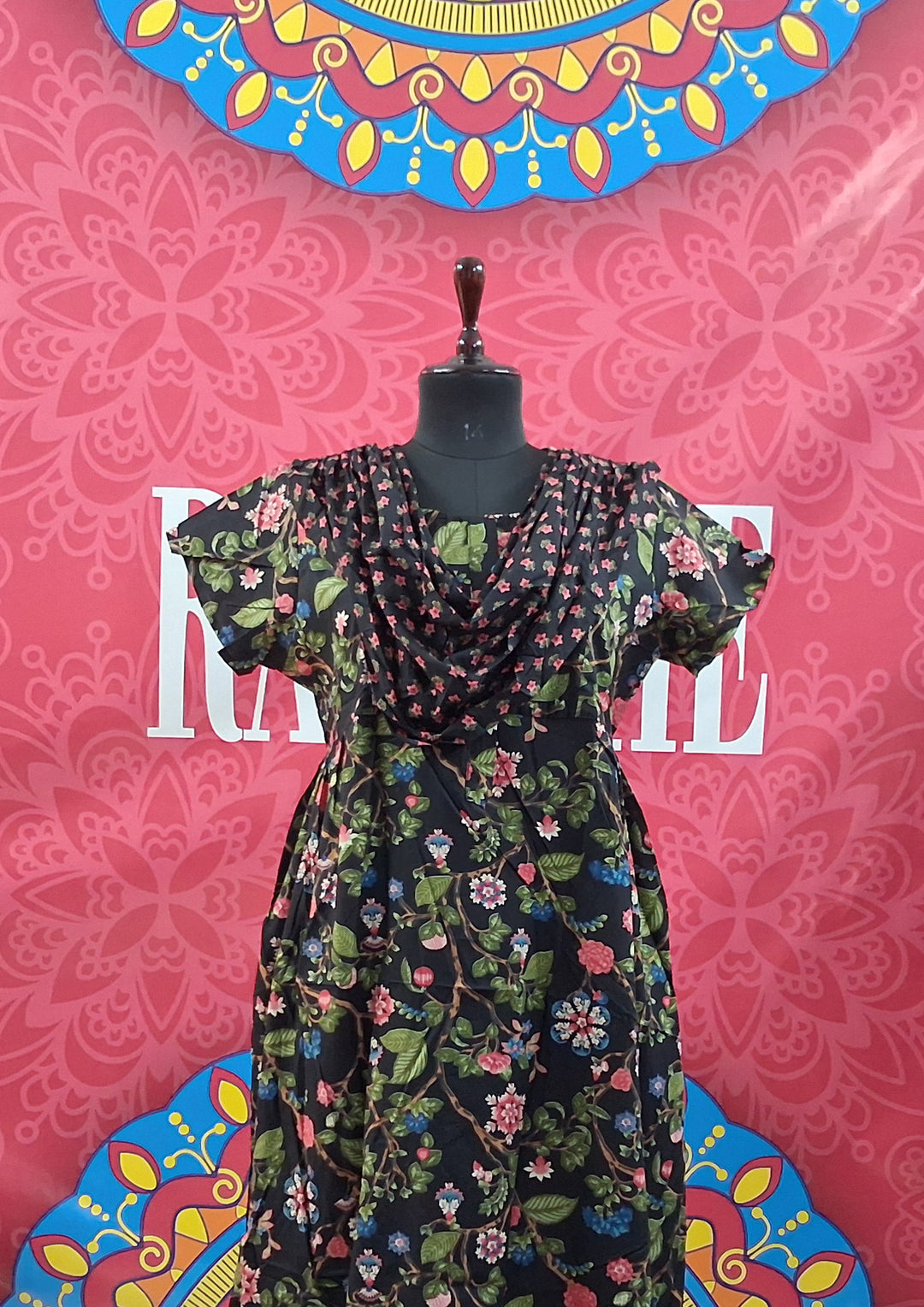 Shawl Attached Maxis