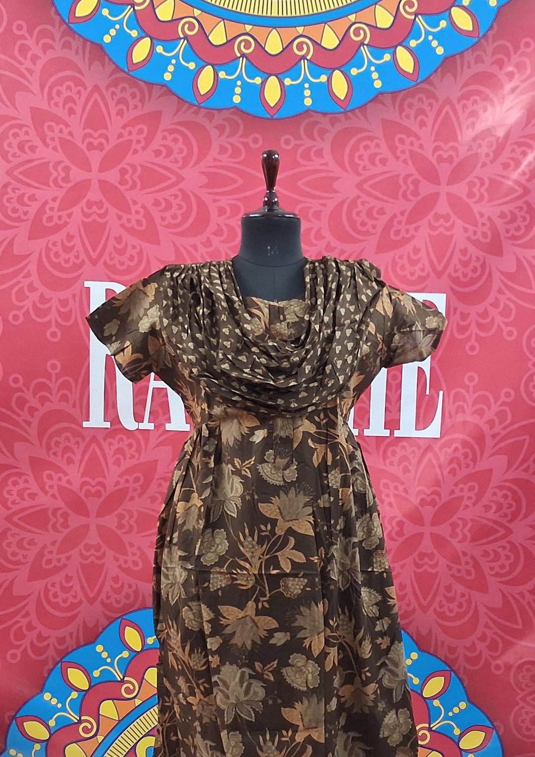 Shawl Attached Maxis