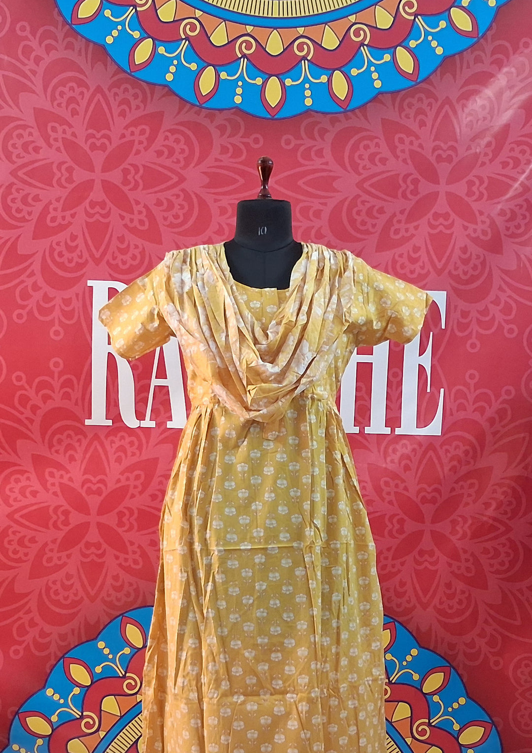 Shawl Attached Maxis