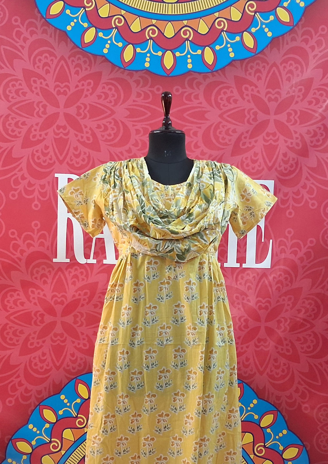 Shawl Attached Maxis