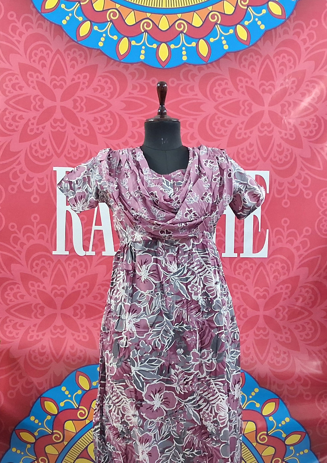 Shawl Attached Maxis