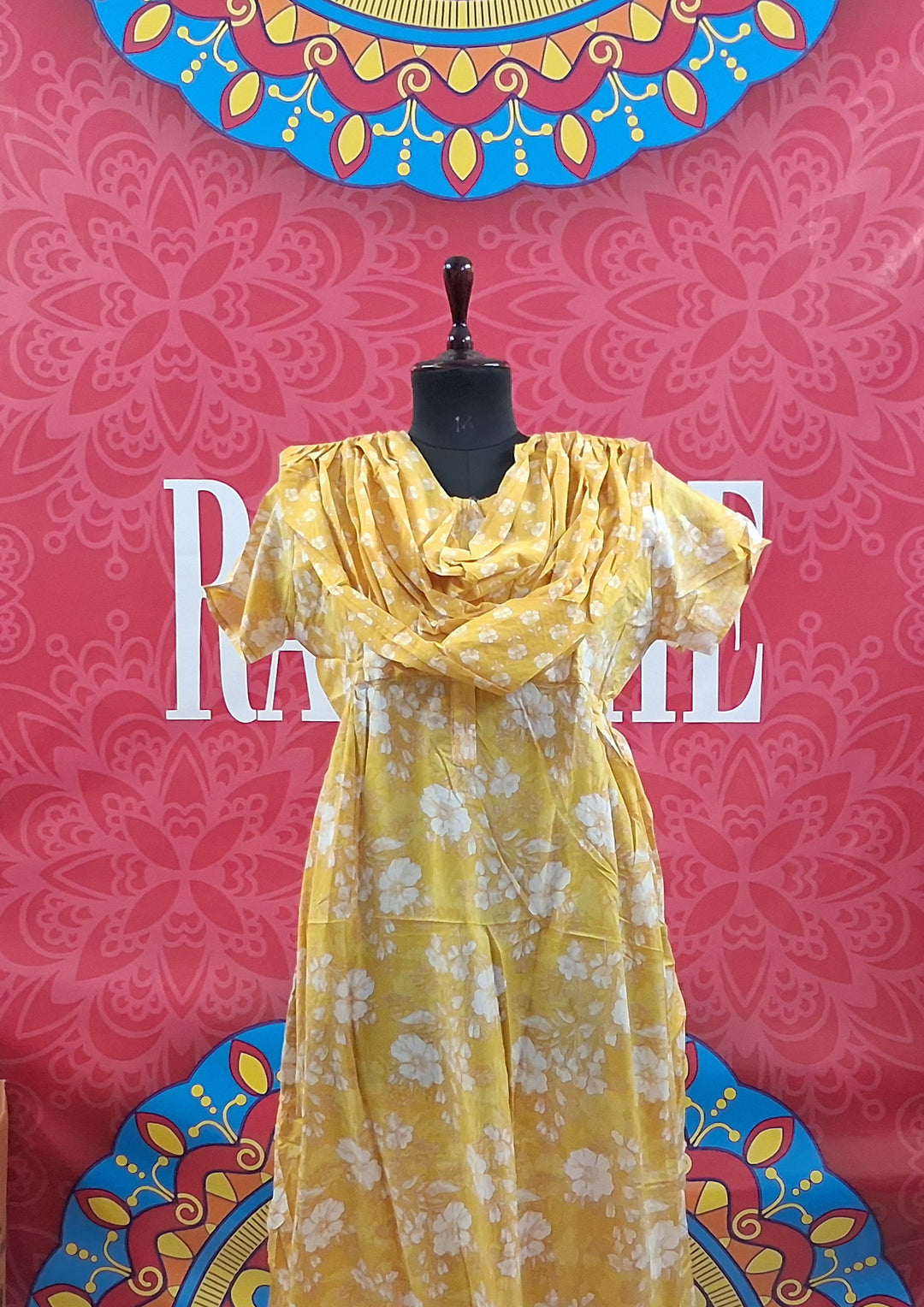 Shawl Attached Maxis