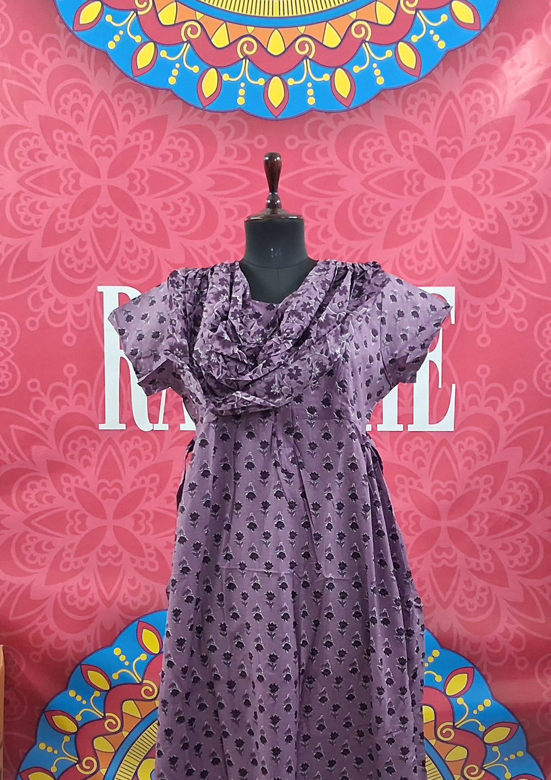Shawl Attached Maxis