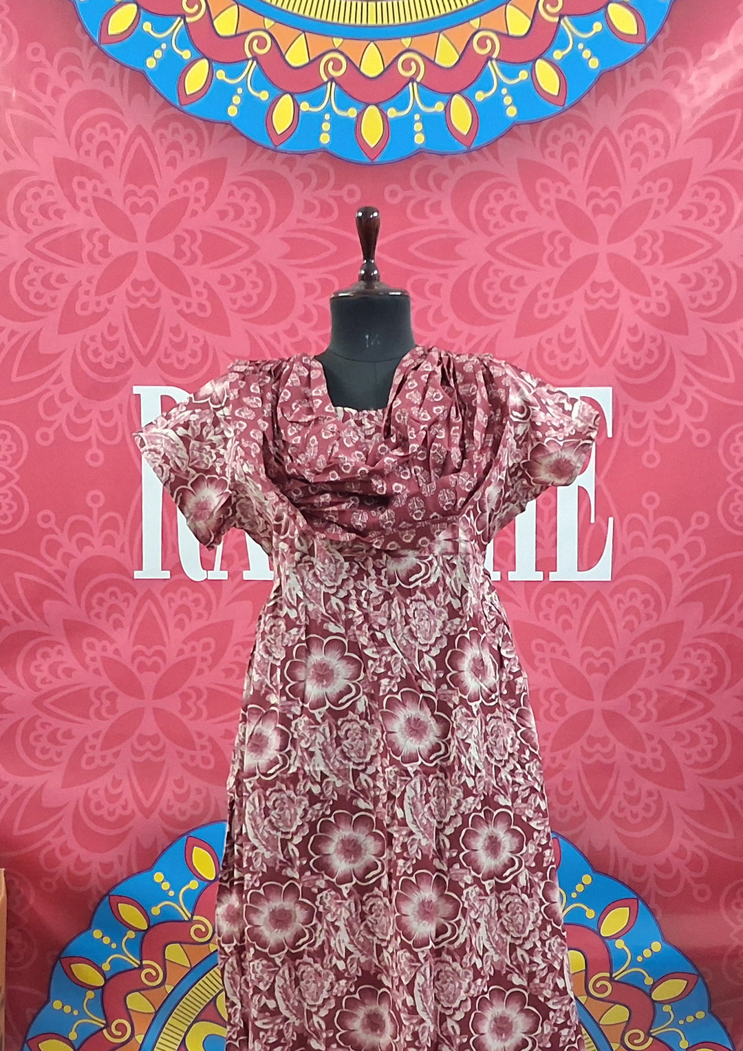 Shawl Attached Maxis