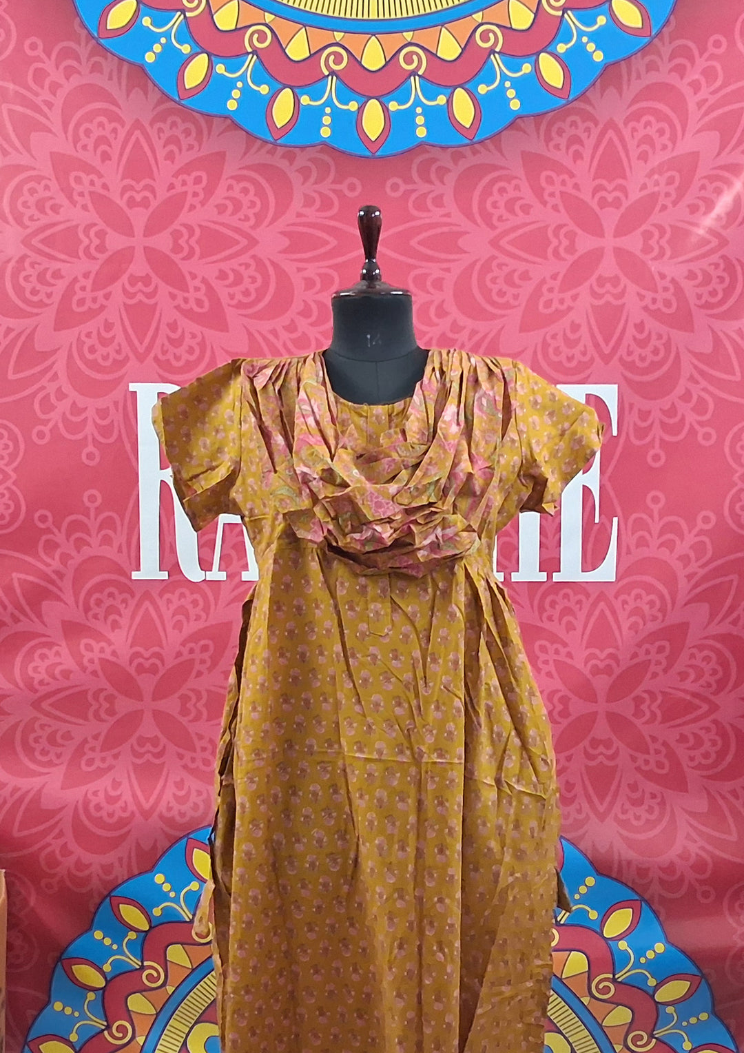 Shawl Attached Maxis