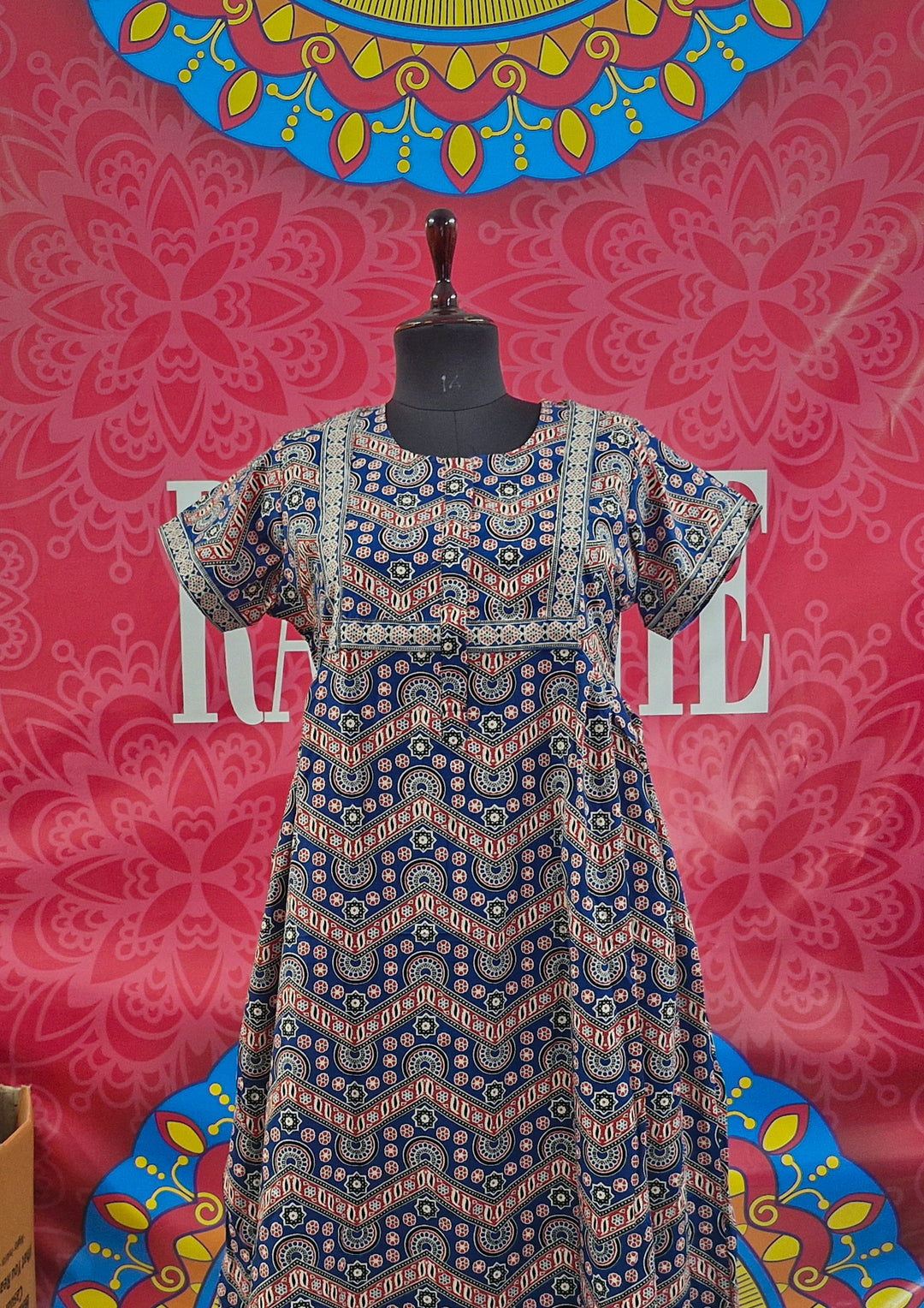 Jaipuri Border Maxi
