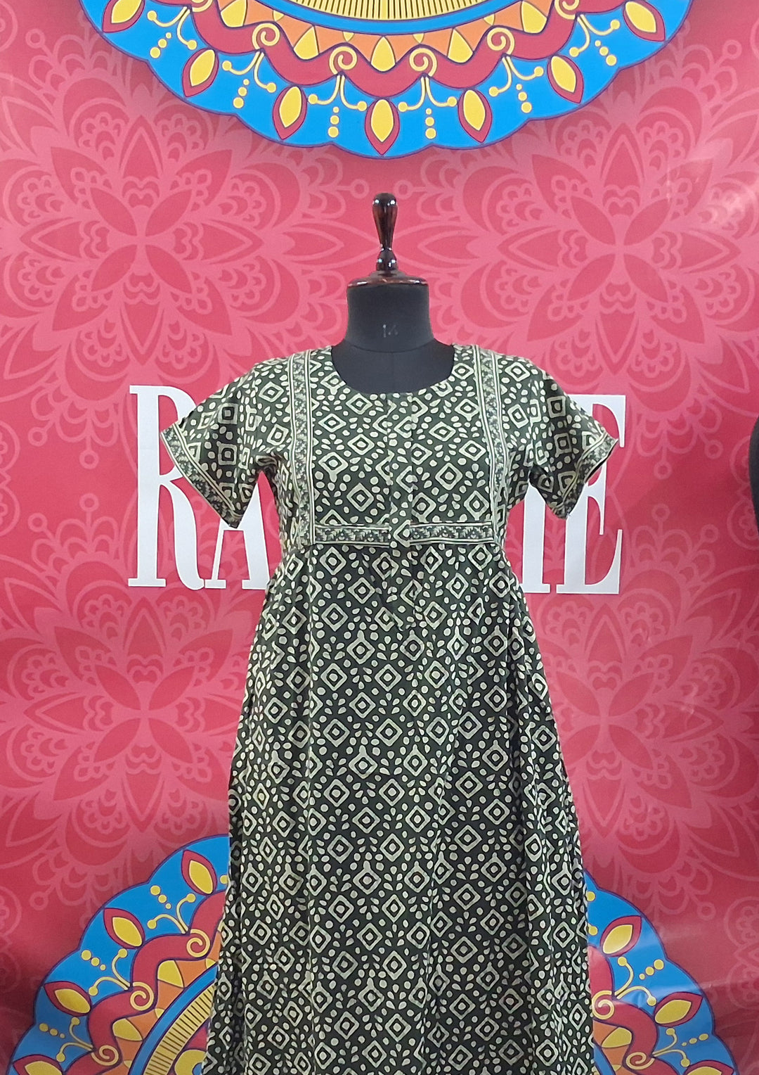 Jaipuri Border Maxi